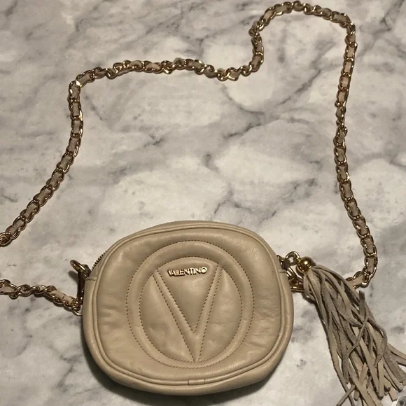 Valentino Cream Quilted Crossbody Bag with Gold Chain - Picture 1 of 16